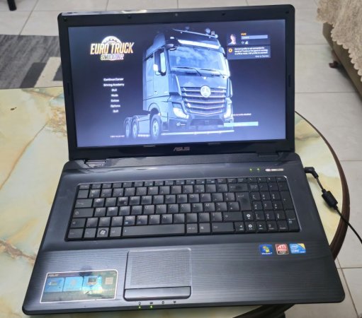 Tirane, shes Laptop Gaming Laptop Asus 17 3&quot; + Gta V + Euro truck simulator 2 + Fifa 16 etjr