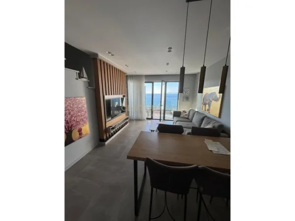 Vlore, shitet apartament duplex Dublex Kati 2, 111 m² 420.000 € (Rezidencen Sunrise, zona e Ujit te Ftohte)
