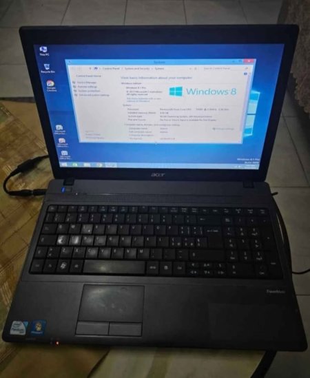 Tirane, shes Laptop Laptop Acer Travelmate