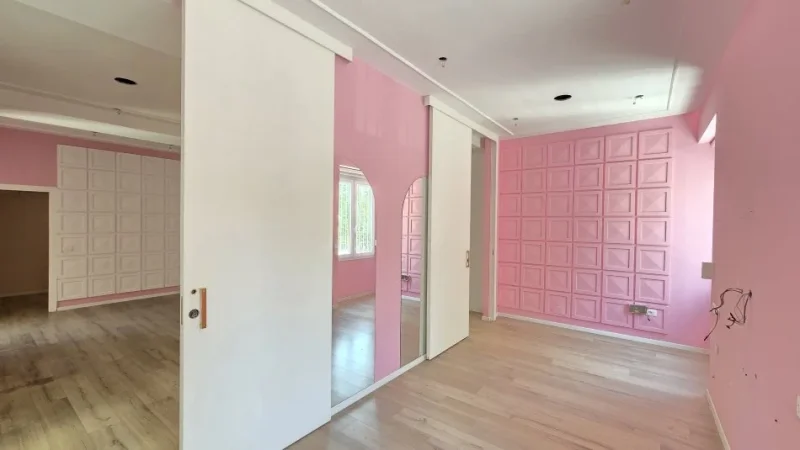 Tirane, jepet me qera ambjent biznesi Kati 1, 118 m² 1.300 € (Stadiumi Dinamo)