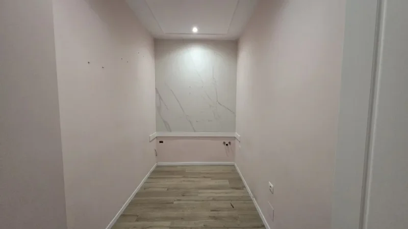 Tirane, jepet me qera ambjent biznesi Kati 1, 118 m² 1.300 € (Stadiumi Dinamo)