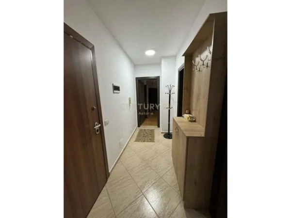Tirane, shitet apartament 1+1+Ballkon Kati 5, 107 m² 3.200.000 €