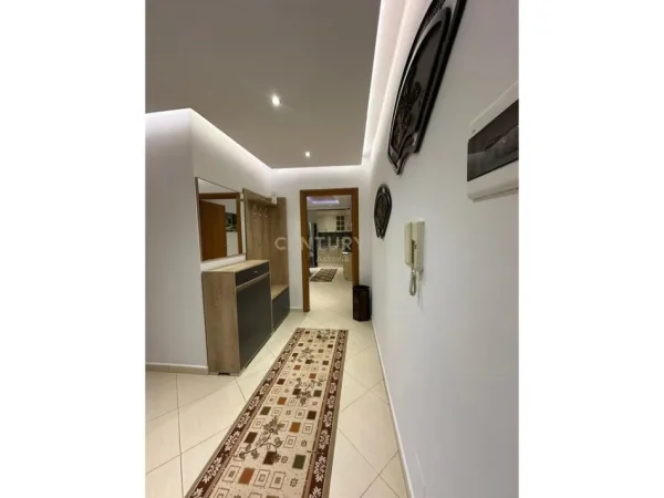 Tirane, jepet me qera apartament 2+1 Kati 5, 97 m² 291.000 € 