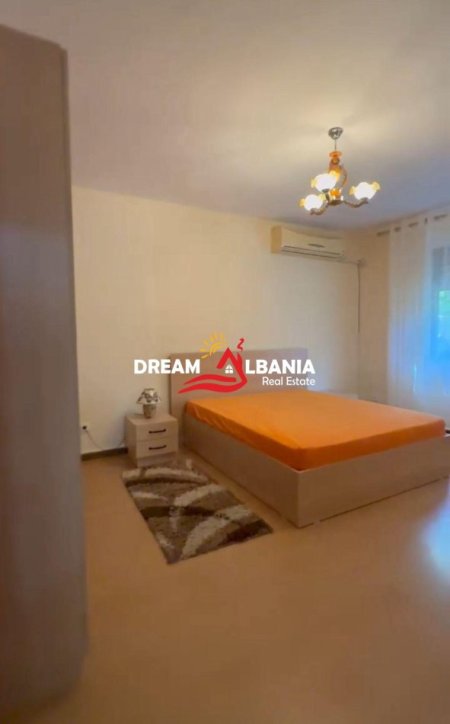 Tirane, jepet me qera apartament 2+1 , 95 m² 40.000 € 