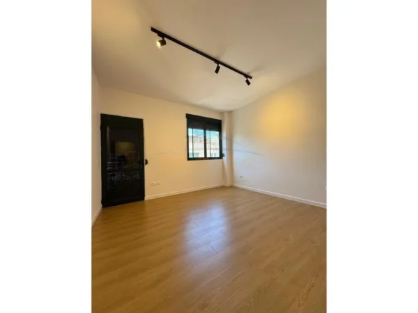 Durres, shitet apartament 2+1+Aneks+Ballkon Kati 5, 94 m² 235.000 € (Vollga, Durres)