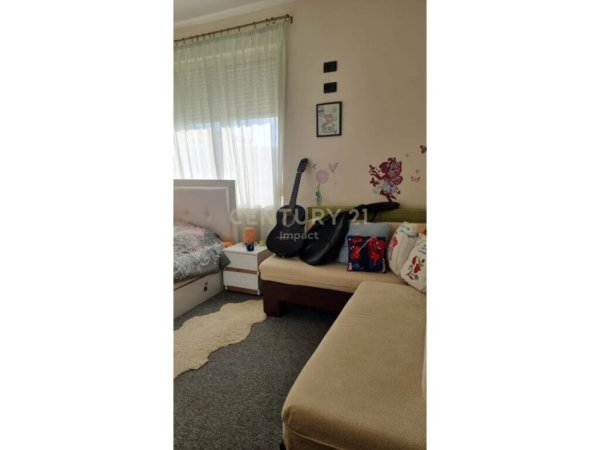 Tirane, shes apartament 4+1+Aneks+Ballkon Kati 8, 161 m² 370.000 € (Astir)