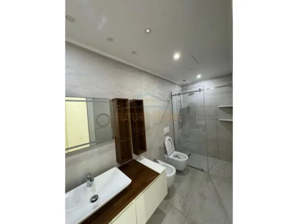 Durres, shitet apartament 2+1+Aneks+Ballkon Kati 3, 119 m² 190.000 € (Vollga, Durres)