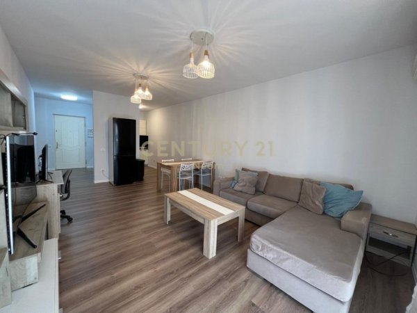 Tirane, jepet me qera apartament 2+1 Kati 4, 105 m² 950 € (KOMPLEKSI KOLOMBO, LIQENI I THATE!)