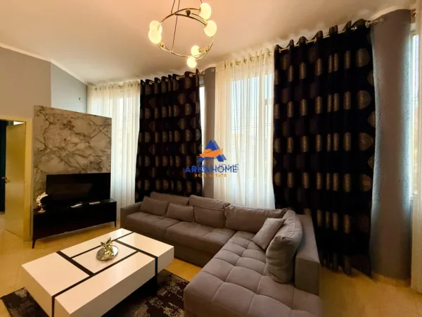 Tirane, shitet apartament 1+1+Ballkon Kati 1, 64 m² 89.000 € (RRUGA DALIP TOPI,PRANE RESTORANT FRESKUT)