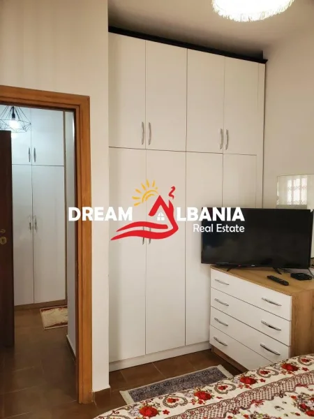 Tirane, shitet apartament 1+1 , 65 m² 95.000 € 