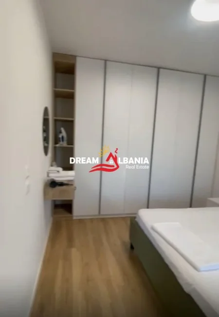 Tirane, jepet me qera apartament 1+1 , 70 m² 700 € 