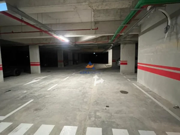 Tirane, jepet me qera apartament 2+1+Ballkon Kati 9, 100 m² 600 € (TEK RIVER REZIDENCE, PRANE ISH FUSHES AVIACIONI)