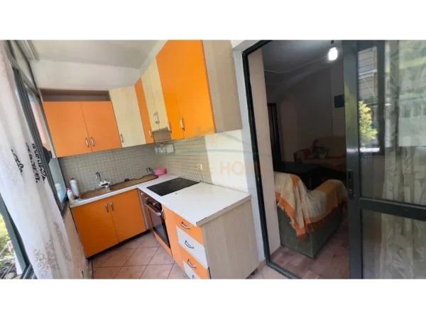 0683487469 Tirane, jepet me qera apartament 2+1 Kati 2, 92 m² 600 € (DON BOSKO)