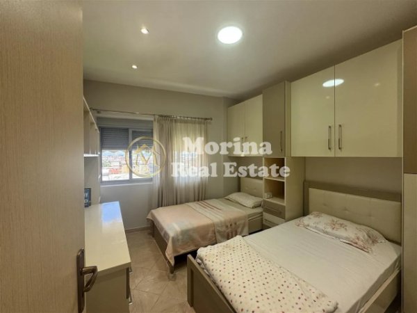 Tirane, jepet me qera apartament 2+1+Ballkon Kati 5, 100 m² 600 € (Shkolla e Bashkuar)