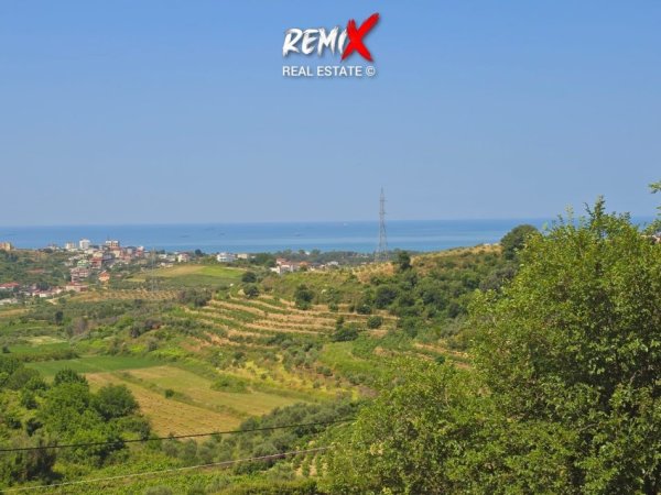 Durres Plazh, shitet Vile 3 Katshe Kati 4, 1.000 m² 500.000 € 