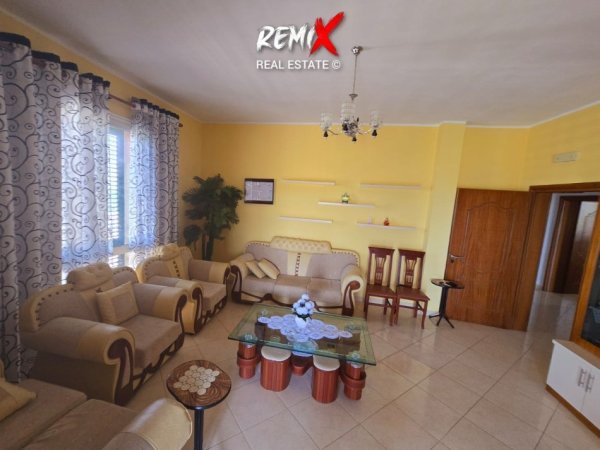 Durres Plazh, shitet Vile 3 Katshe Kati 4, 1.000 m² 500.000 € 
