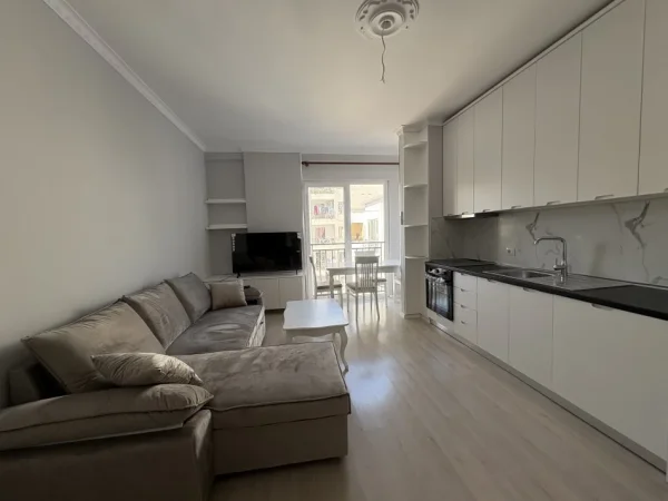 Tirane, jepet me qera 1+1 , 399 € 