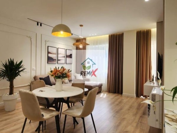 Durres Plazh, shitet apartament 2+1+Aneks+Ballkon Kati 2, 81 m² 155.000 € 