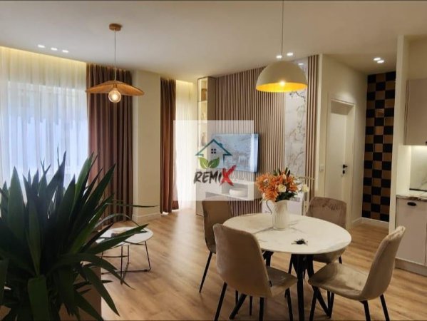 Durres Plazh, shitet apartament 2+1+Aneks+Ballkon Kati 2, 81 m² 155.000 € 