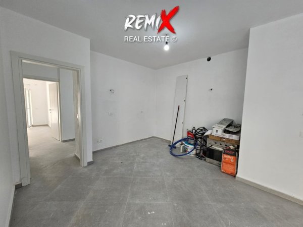Durres, shitet apartament 2+1+Aneks+Ballkon Kati 2, 110 m² 135.000 € 