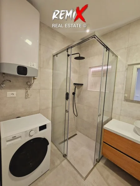 Shkembi Kavajes, shitet apartament 2+1+Aneks+Ballkon Kati 8, 112 m² 245.000 € 