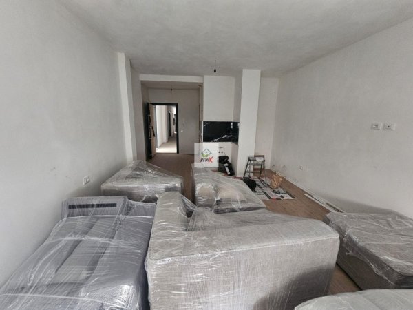 Durres, shitet garsonier 1+1 Kati 1, 40 m² 42.000 € 