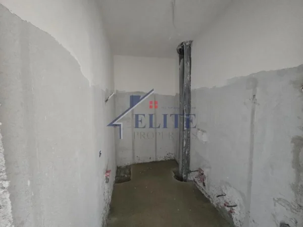 Tirane, shitet apartament 1+1+Ballkon Kati 6, 61 m² (Paskuqan)