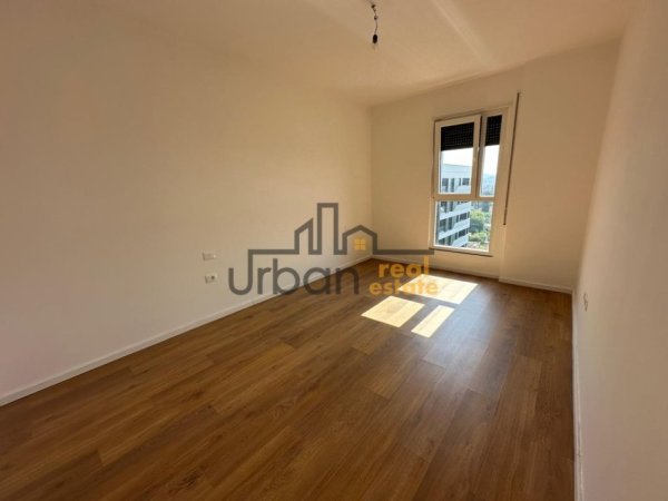 Tirane, jepet me qera zyre Kati 8, 70 m² 450 € (Don Bosko)
