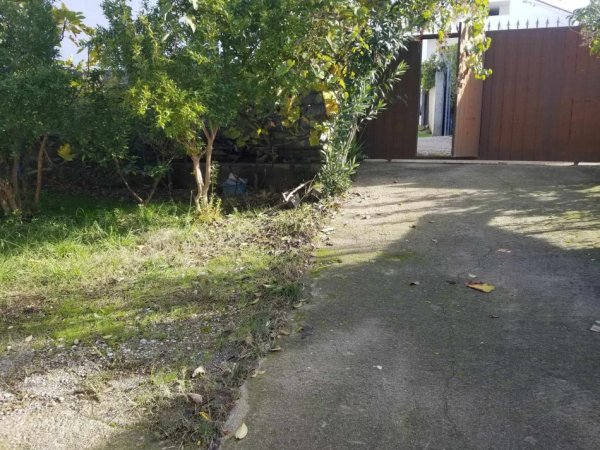 Shqiperi, shitet shtepi 2 Katshe , 210 m² 135.000 € (Prane Parkut te Ri Paskuqan.)