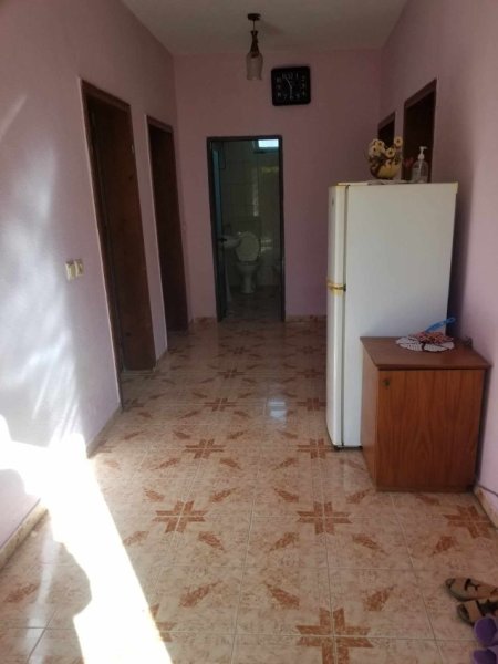 Shqiperi, shitet shtepi 2 Katshe , 210 m² 135.000 € (Prane Parkut te Ri Paskuqan.)