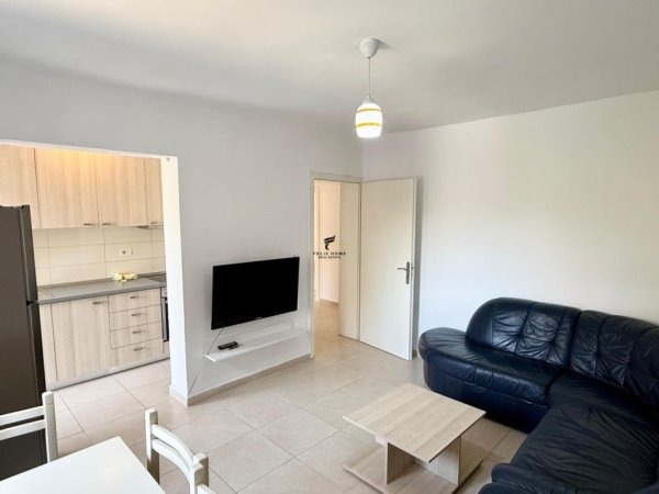 Tirane, shitet apartament 2+1+Ballkon Kati 3, 66 m² 119.000 € (VARRI BAMIT)