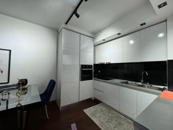 Tirane, shitet apartament 2+1 , 105 m² 219.000 € (Kopshti Botanik)