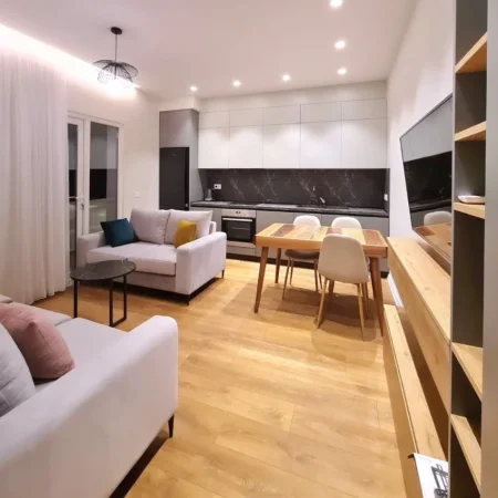 Tirane, shitet apartament 2+1 , 105 m² 250.000 € (Sabaudin Gabrani)