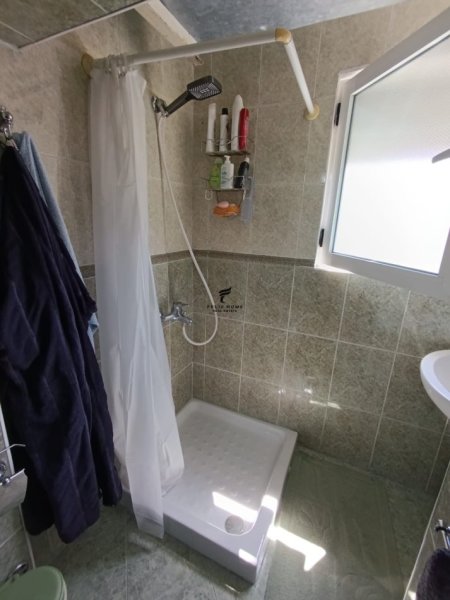 Tirane, jepet me qera apartament 1+1+Ballkon Kati 4, 65 m² 350 € (VASIL SHANTO)