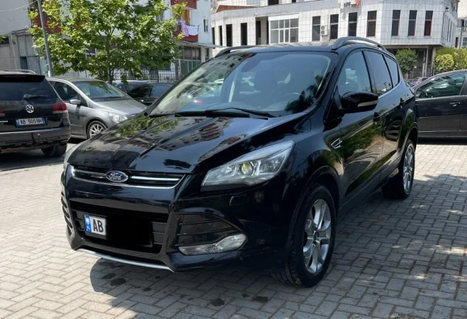 Tirane, shitet SUV | Xhip Ford Nafte, e zeze automatik Klima 196.000 km 8.500 €