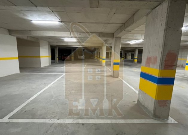 Tirane, jap me qera apartament 1+1+Ballkon Kati 2, 67 m² 650 € (Rruga Don Bosko, Tirana Trio Tower)