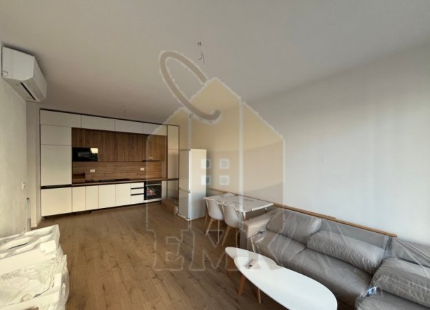 Tirane, jap me qera apartament 1+1+Ballkon Kati 2, 67 m² 650 € (Rruga Don Bosko, Tirana Trio Tower)