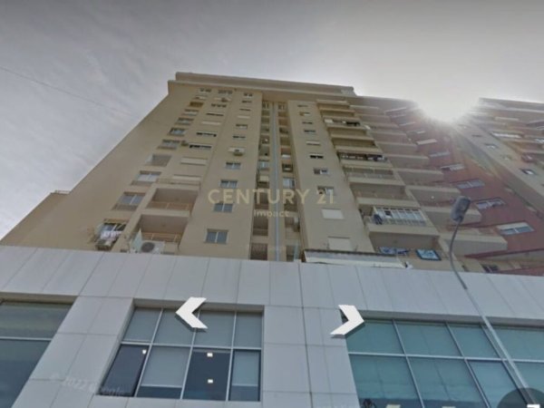 Tirane, shes ambjent biznesi Kati 0, 75 m² 230.000 € (harry t fultz)