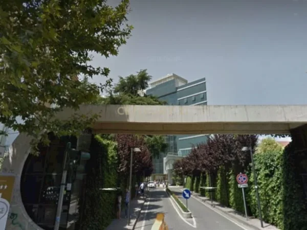 Tirane, shes ambjent biznesi Kati 0, 75 m² 230.000 € (harry t fultz)