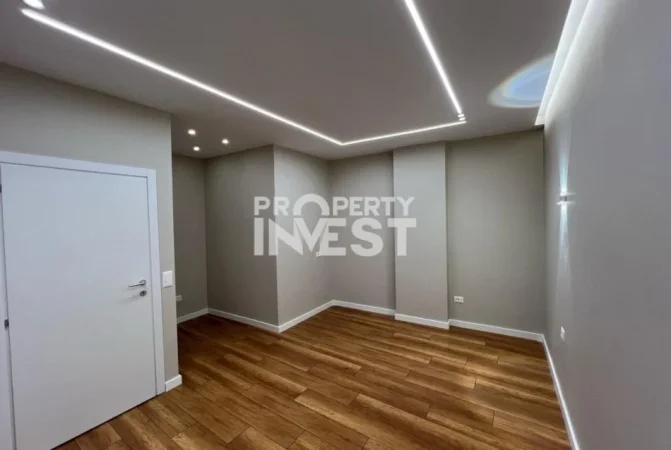 Tirane, shitet apartament 1+1 Kati 4, 61 m² 130.000 € (RRUGA E KAVEJES)