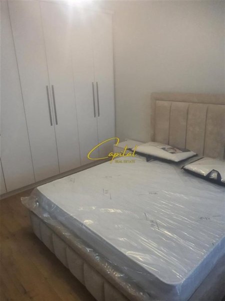 Tirane, jepet me qera apartament 2+1 Kati 2, 60 m² 700 € (SHESHI WILLSON)