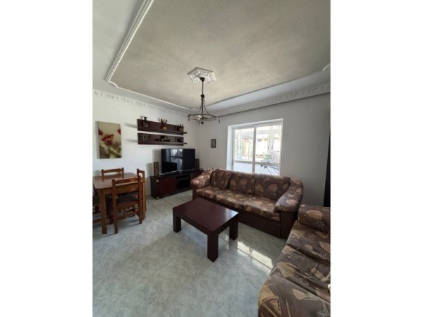 Tirane, jepet me qera apartament 3+1 Kati 3, 84 m² 600 € (Shkolla e Baletit)