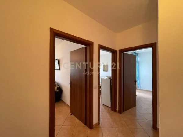 Durres, shitet apartament Kati 5, 150 m² 129.500 € (Ish Rajoni, Durrës!)