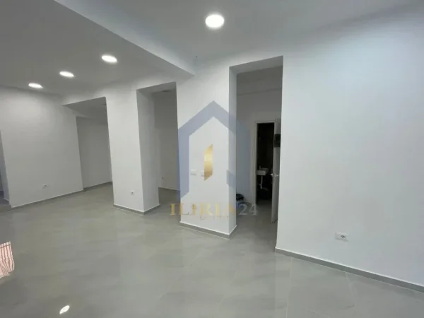 Tirane, shes ambjent biznesi , 65 m² 630.000 € 