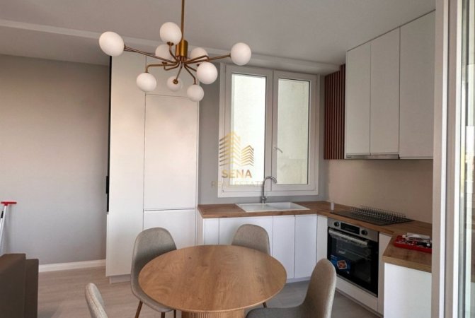 Tirane, jepet me qera apartament 1+1+Ballkon Kati 3, 75 m² 600 € (– River Residence)