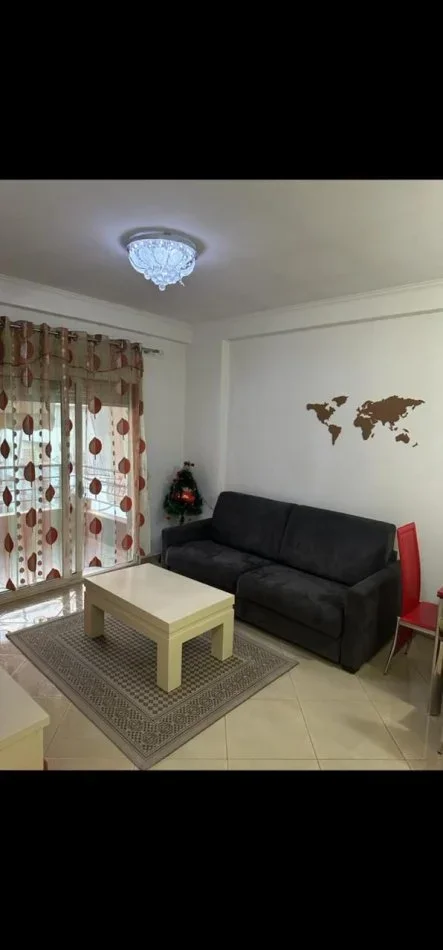 Tirane, jepet me qera apartament 1+1 Kati 7, 60 m² 450 € (Rruga Mikel Maruli)