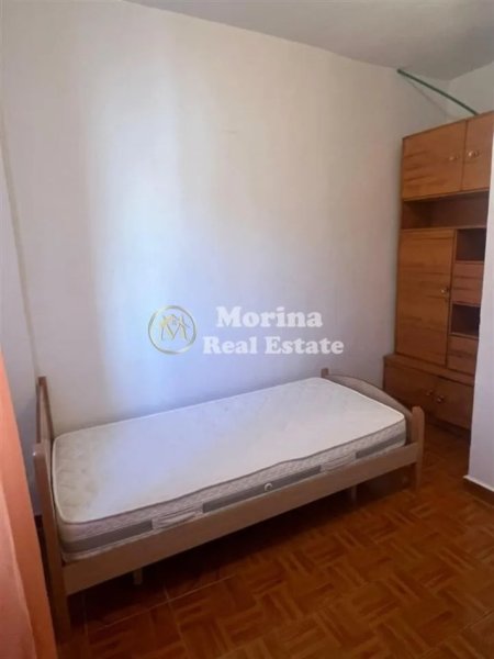 Tirane, jepet me qera apartament 2+1 Kati 4, 75 m² 500 € (Shkolla e Bashkuar)