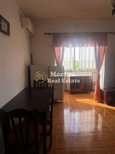 Tirane, jepet me qera apartament 2+1 Kati 4, 75 m² 500 € (Shkolla e Bashkuar)