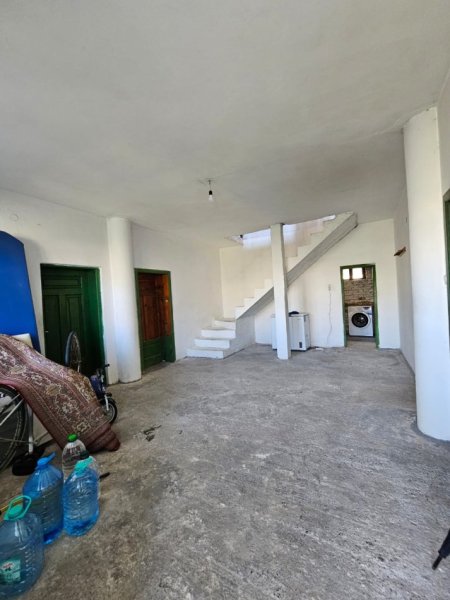 Durres, shitet Vile 3+1 Kati 2, 128 m² 240.000 € (SHITET VILË 2-KATËSHE NË SHKOZET – DURRËS)