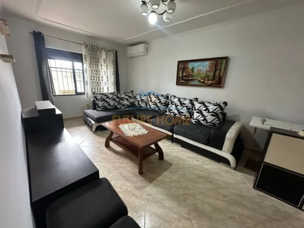 Tirane, jepet me qera apartament 2+1 Kati 1, LAPRAKE,103 m² 450 €